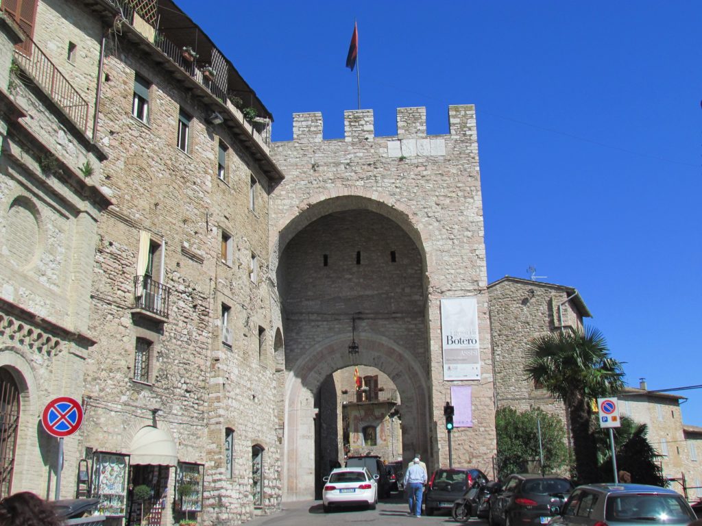 porta-san-francesco-assisi